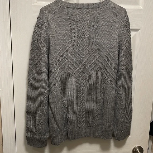 Intricate Wool Blend Sweater - Picture 7 of 7